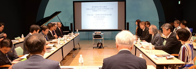 2019.10.2 Takemoto Minister of State for Science and Technology Policy visited our COI site.